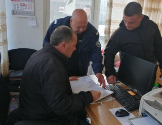 8 задържани при специализирана операция в Сливенско