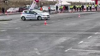 Атанас Атанасов с медал от Националното състезание „Пътен полицай на годината 2023”
