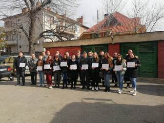 Награди за ученици от Сливен в национален конкурс за есе
