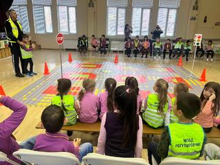 ОДМВР-Сливен зачестява образователните беседите по безопасно поведени на пътя сред подрастващите