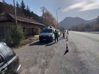 Над 1300 нарушения на ЗДвП са санкционирани за една седмица в Сливенско