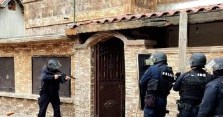 В резултат на бързи и професионалните действия служители от ОДМВР-Сливен предотвратиха разрастването на конфликт в новозагорския квартал „Шести”