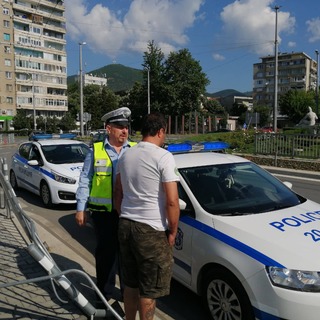 Полицейски служители са се отзовали незабавно на сигнал за пътно произшествие