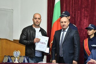 Осем полицейски служители бяха отличени с приза „Полицай на месеца”