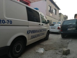 Задържан е 43-годишен английски гражданин по обвинение в извършване на блудствени действия с деца 