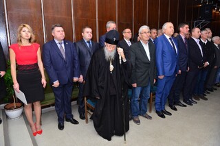 Полицаи и пожарникари с награди  за празника на Сливен  