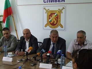 Над 5 килограма хероин задържаха при съвместна операция служители на ГДБОП и ОДМВР-Сливен 