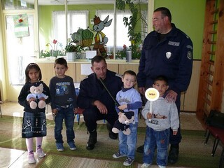 На 8 ноември – Денят на Св. Архангел Михаил, се чества професионалния празник на българската полиция