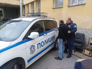 Специализирана полицейска операция за превенция на престъпленията против политическите права на гражданите се провежда днес на територията на РУ-Елин Пелин