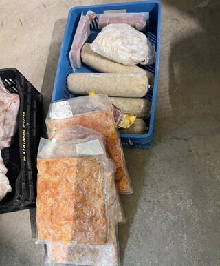 Икономически полицаи от ОДМВР-София предотвратиха продажбата на близо 120 кг негодни хранителни продукти
