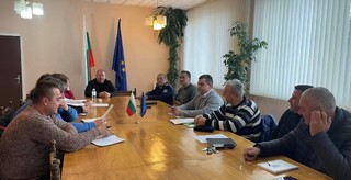 Работна среща между представителите на полицията и местната власт в община Костенец