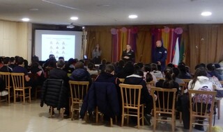 Ученици от Етрополе се запознаха с разпоредбите на Закона за движение по пътищата