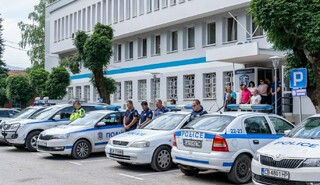 Почит към паметта на загиналите колеги от ОДМВР-Бургас