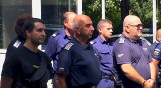 Почит към паметта на загиналите колеги от ОДМВР-Бургас