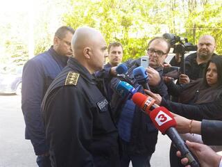 Гл. комисар Иванов: В един от претърсваните периметри в района на Костенец е открито оръжие  