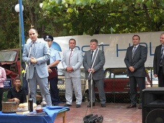 Министър Цветан Цветанов даде символичен старт на реконструкцията на РУП- Своге.