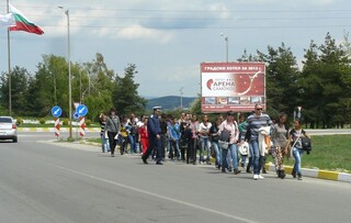 СПАСИ ЖИВОТА НА ДЕЦАТА!