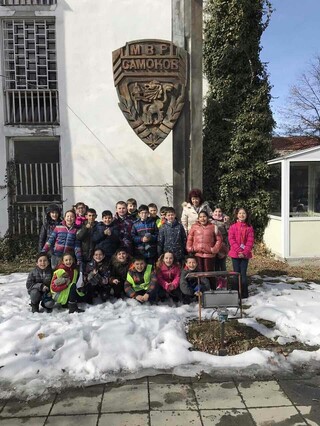 Членовете на Детското полицейско управление в Самоков проследиха отблизо работата на полицейските служители
