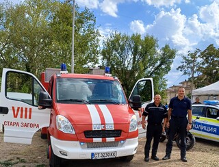 Полицейски автомобил и мотоциклет, и противопожарен автомобил могат да разгледат днес  посетителите на TEEN BOOM FEST в Стара Загора