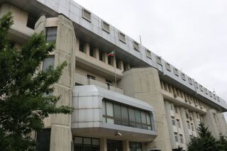 Обявен е конкурс за 11 вакантни младши изпълнителски длъжности полицай-старши полицай