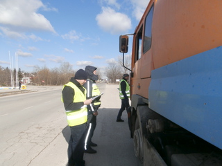  Стартира операция за контрол на товарните автомобили и автобусите 