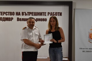 Директорът на ОДМВР – Велико Търново старши комисар Димитър Машов е награден с почетен знак I степен
