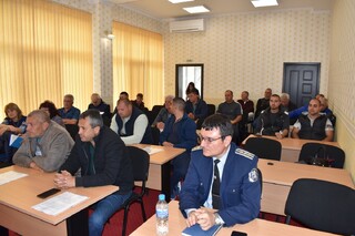 Ръководството на ОДМВР – В. Търново проведе среща с кметове и кметски наместници на населени места в община Стражица
