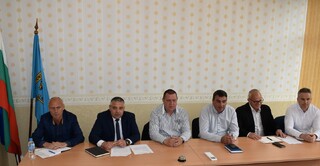 Ръководството на ОДМВР – В. Търново проведе среща с кметове и кметски наместници на населени места в община Стражица