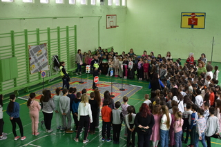 Беседи по пътна безопасност изнесоха служители на Пътна полиция пред ученици от ОУ „Св. Патриарх Евтимий“