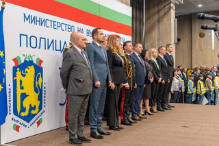 МВР награди Благовеста Факирова за дългогодишната й и успешна работа с полиция и пожарна