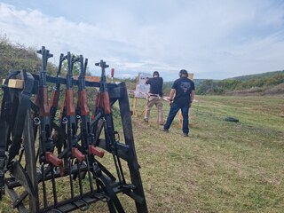 Първи в комплексното класиране в турнира по стрелба с автомат „Калашников“ и полуавтоматичен пистолет за служители на МВР се класира отборът на ОДМВР – Бургас