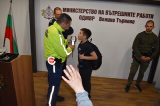 Ученици гостуваха в Областната дирекция на МВР