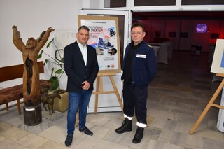 Спасител и журналист показаха трагедията, след земетресението в Турция в снимки