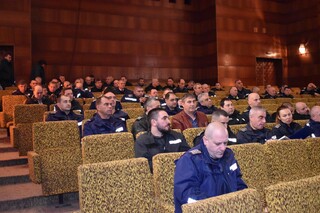 Полицейски служители участваха в обучение за повишаване на професионалната компетентност