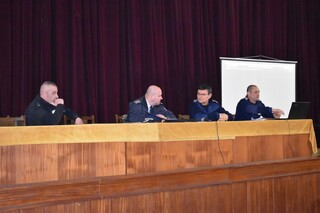 Полицейски служители участваха в обучение за повишаване на професионалната компетентност