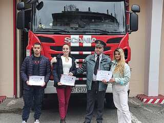 Трима млади художници от областта с призови места в международния конкурс  „С очите си видях бедата“