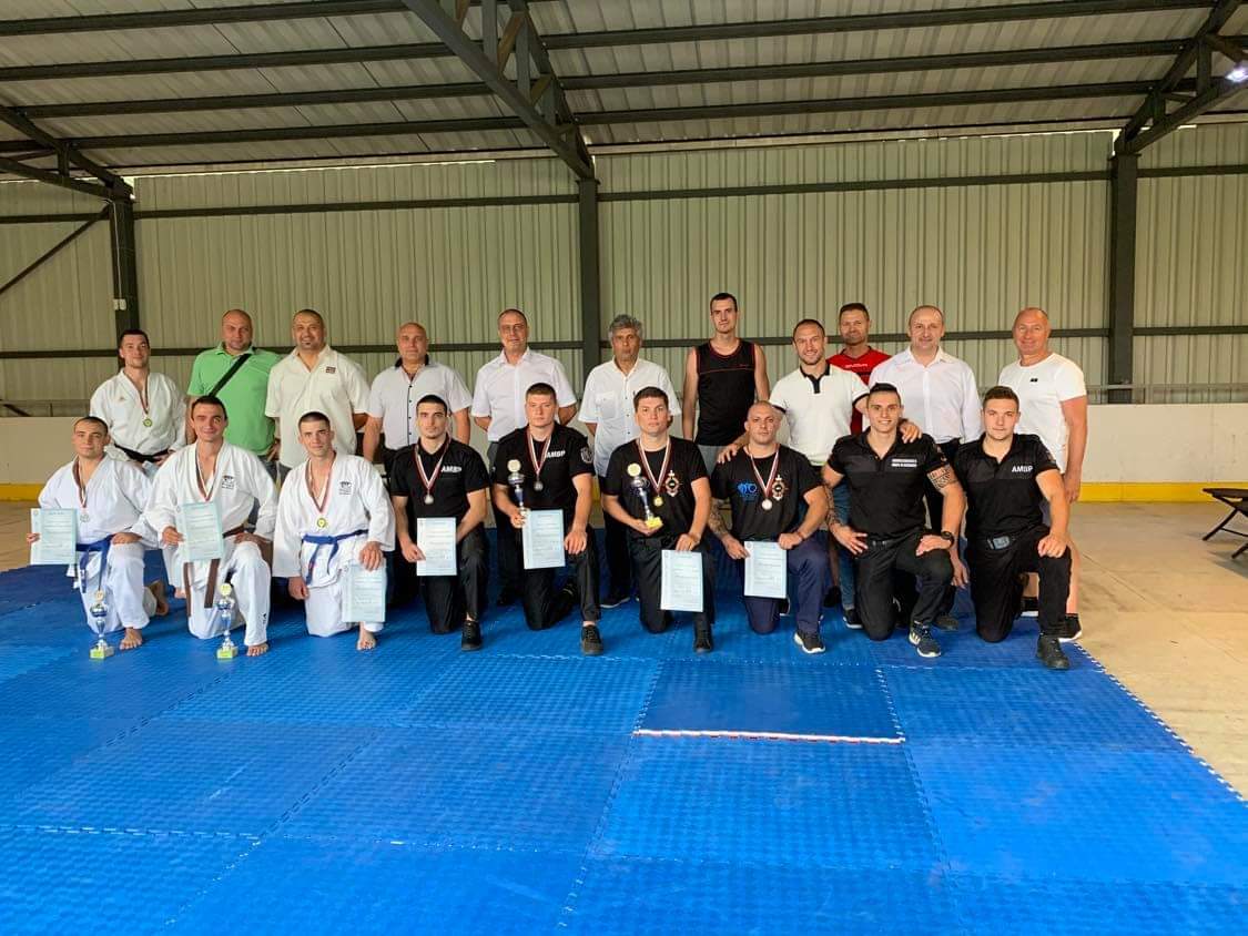IMG-a2e5fcbbd232b7f7549c713bb828825d-V IMG-a2e5fcbbd232b7f7549c713bb828825d-V