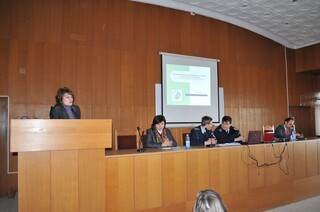Семинар на тема Практическо прилагане на интегрирания модел “Полицията в близост до обществото” се проведе съвместно със служители на ОДМВР – В. Търново и представители на местната власт