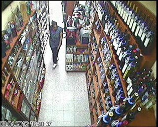 Криминалисти от РУП – В. Търново издирват мъж и жена, във връзка с извършено престъпление