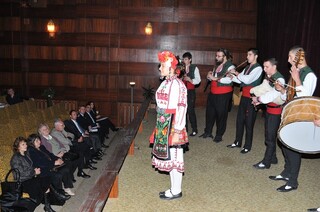 С много награди и приятни емоции ОДМВР – В. Търново отбеляза професионалния празник на Българската полиция – 8 ноември