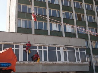 Започна съвместното полево учение между българската и румънската пожарни служби