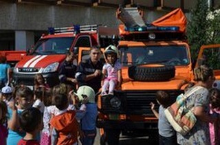 С демонстрации в цялата област и много емоции великотърновските огнеборци отбелязаха професионалния си празник