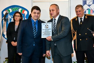 Главен инспектор Мариян Лонгинов с втора награда „Полицай на годината 2016” 