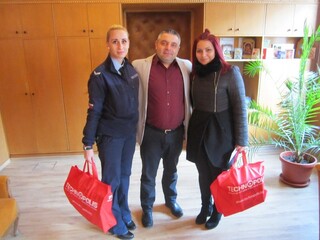 Децата на загинали служители от ОДМВР – В. Търново получиха коледните си подаръци