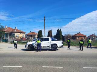 Четирима са задържани в хода на днешната полицейска операция в Арчар