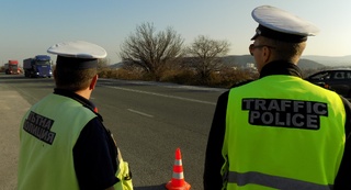 В ход е операция за контрол на товарните автомобили и автобусите
