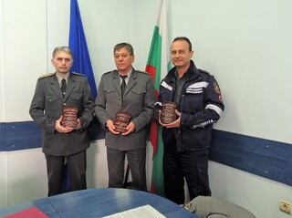 Наградиха победителите в областния етап на ежегодния Национален конкурс „Пожарникар на годината” - 2017