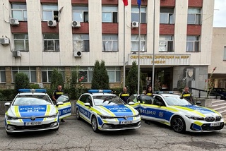 Ямболските служители на МВР отбелязаха своя професионален празник  с ден на отворени врати и тържествена церемония
