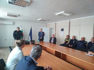 Нови 10 пистолета „Валтер“ получиха служители от ОДМВР Ямбол