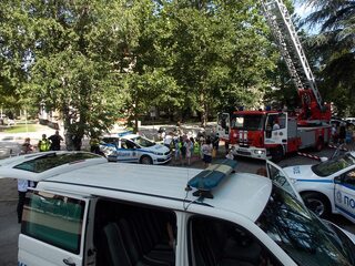 95 служители от ОДМВР - Ямбол и двама от РД ПБЗН- Ямбол са отличени по повод празника на служителите от МВР
